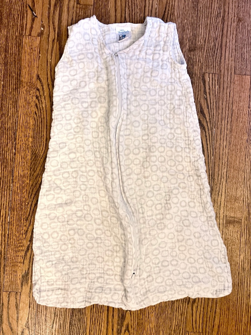 Halo White and Light Gray Circle-Print Sleep Sack
